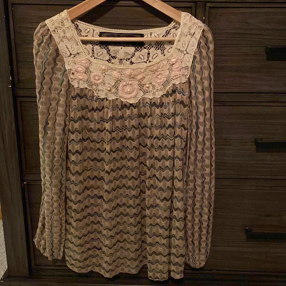 Free People Romantics long sleeve shirt- never worn